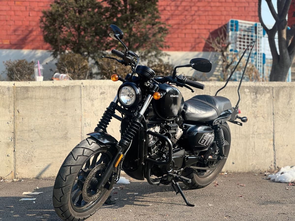 KR모터스 아퀼라 125 7