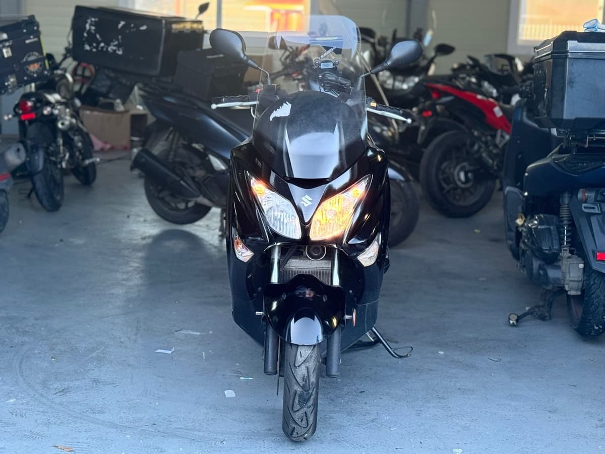 스즈키 버그만 125 2