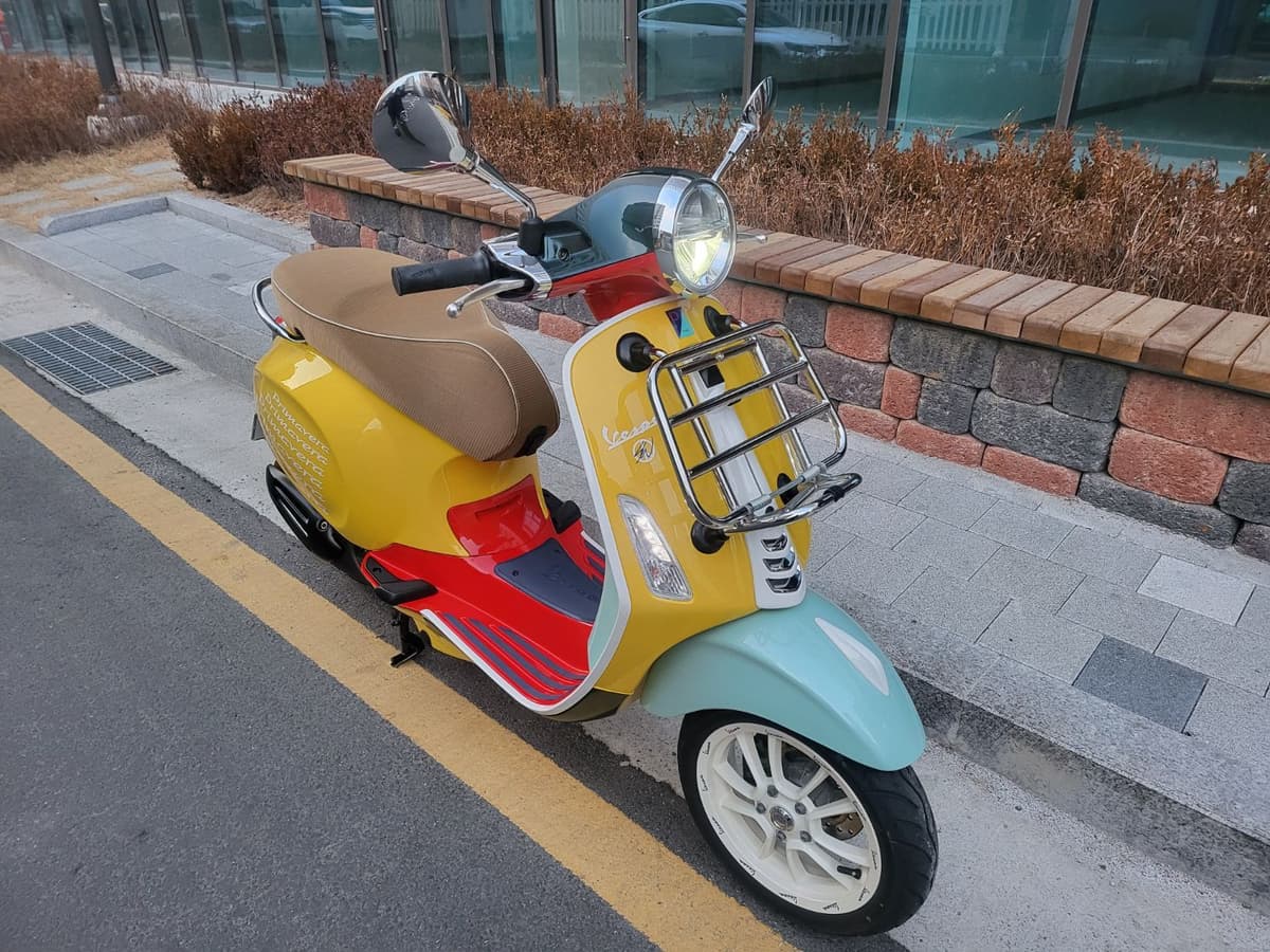 베스파 프리마베라 125 션우더스푼 2