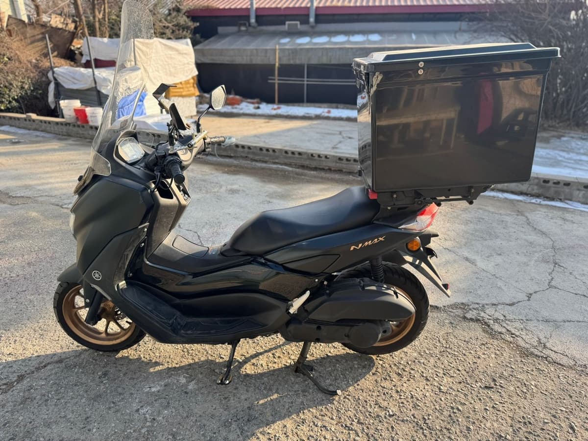 야마하 NMAX 125 5