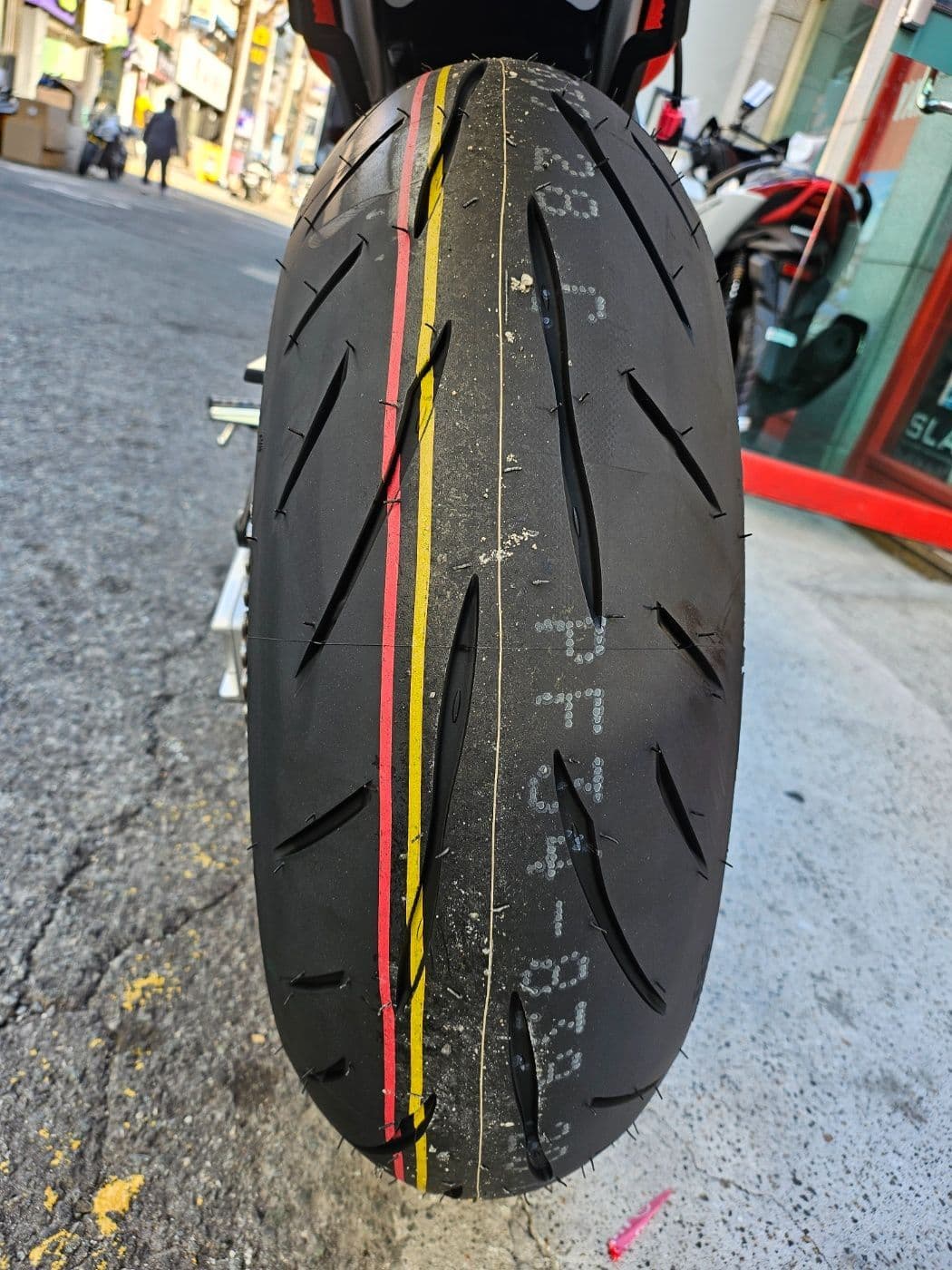 야마하 XSR 900 GP 8