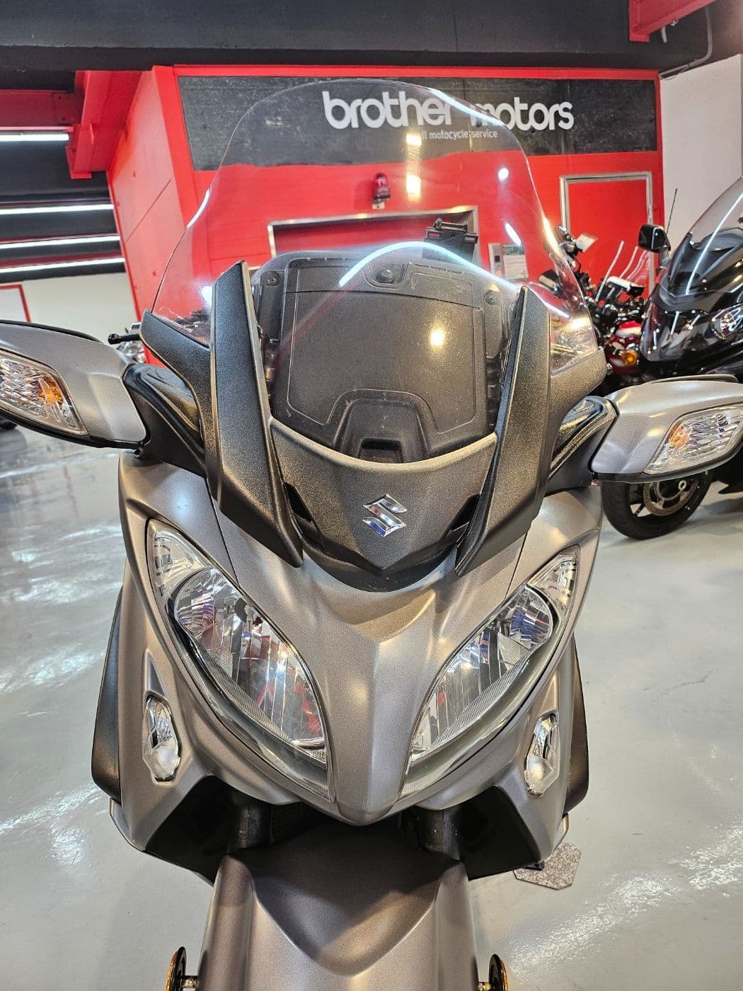 스즈키 버그만 650 익스큐티브 18