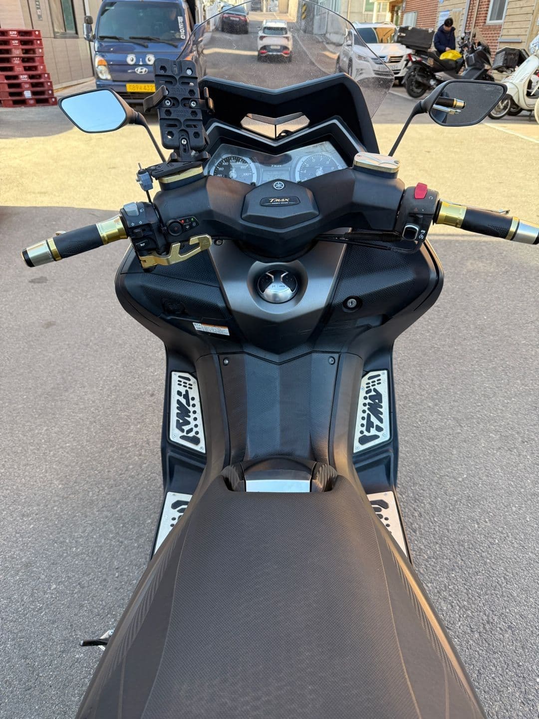 야마하 TMAX 530 9