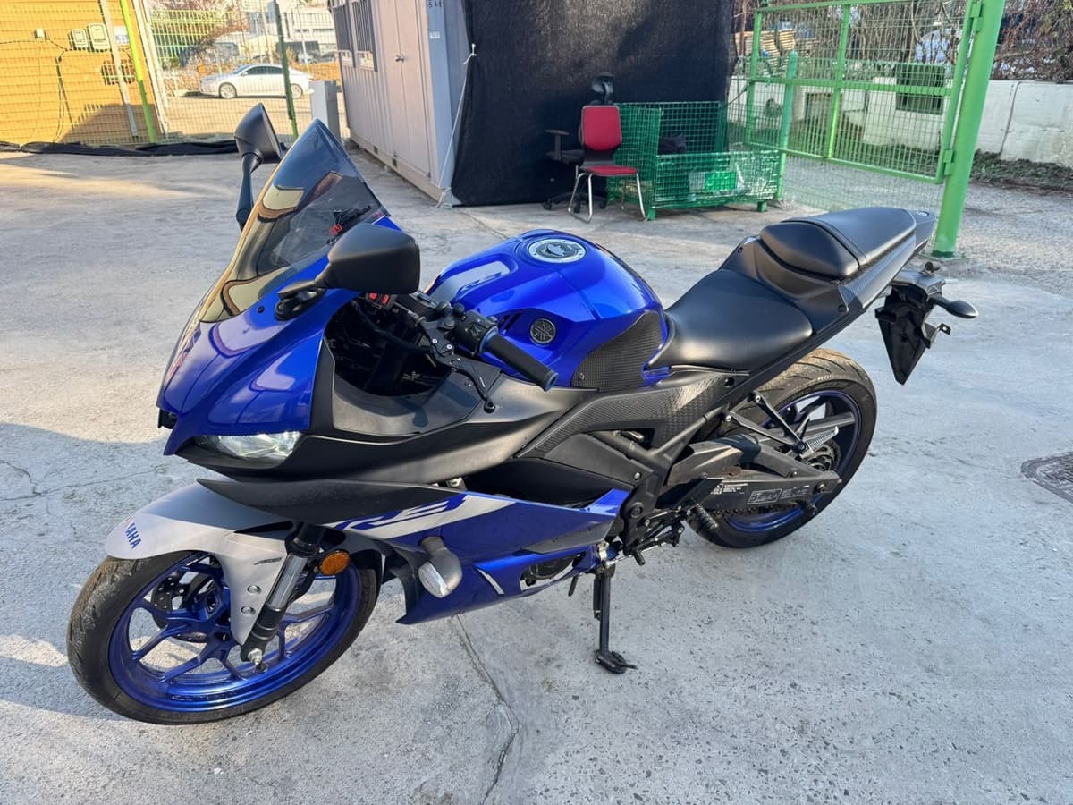 야마하 YZF R3 4
