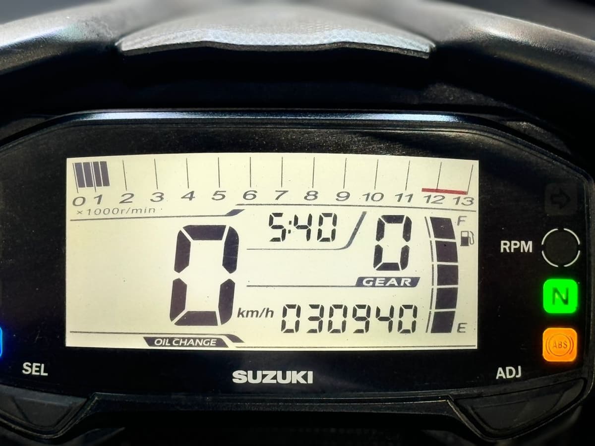 스즈키 GSX R 125 ABS 10