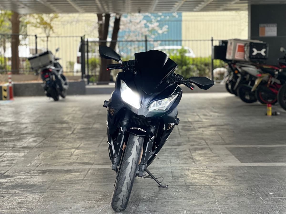 가와사키 닌자 300 ABS 2
