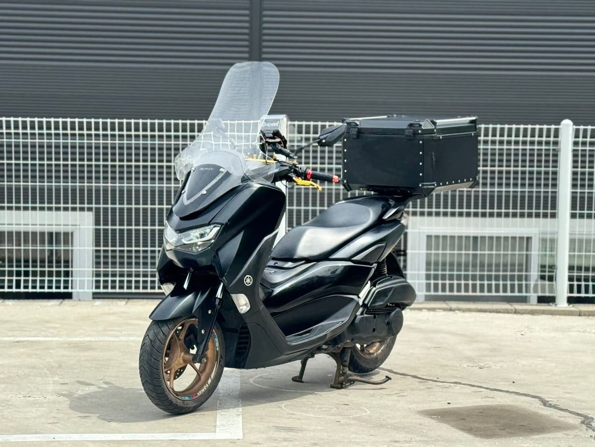 야마하 NMAX 125 7