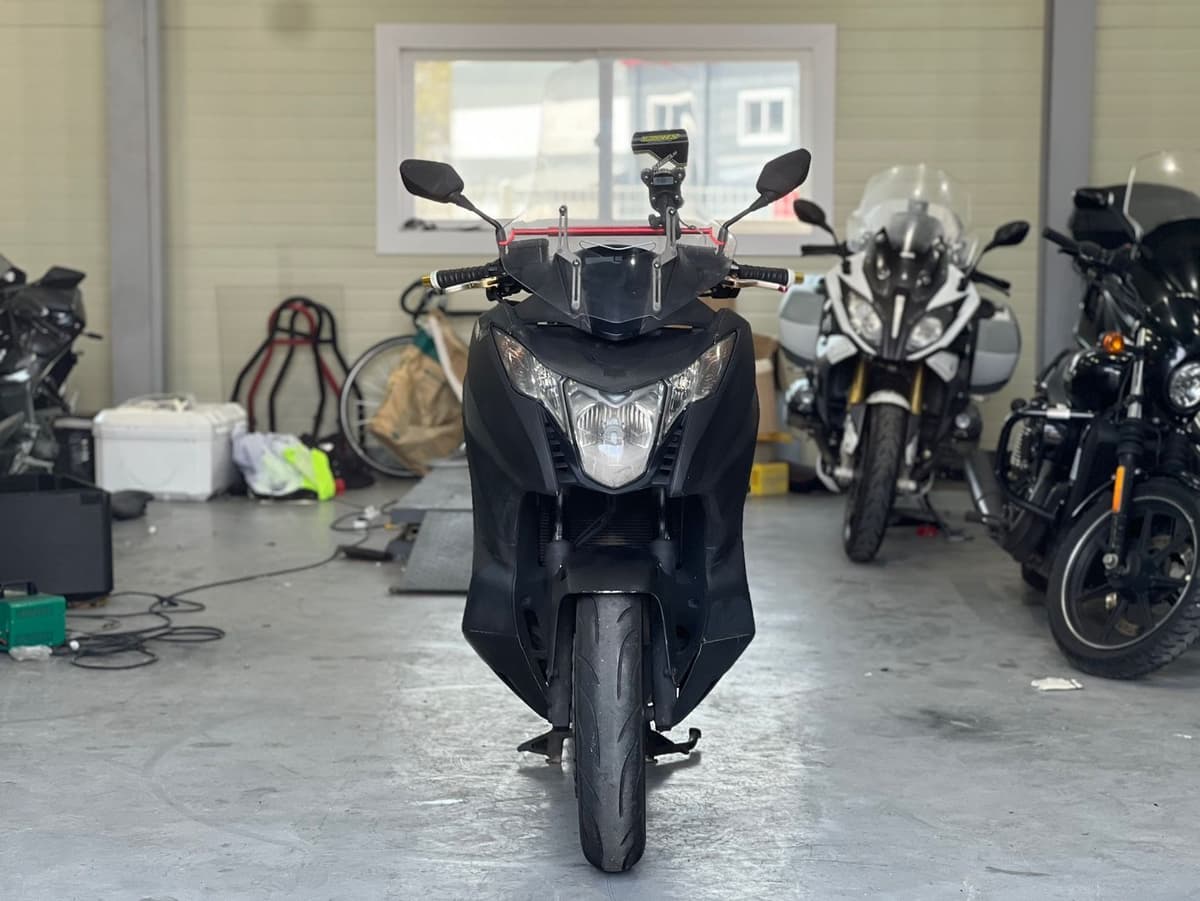 혼다 인테그라 750 3