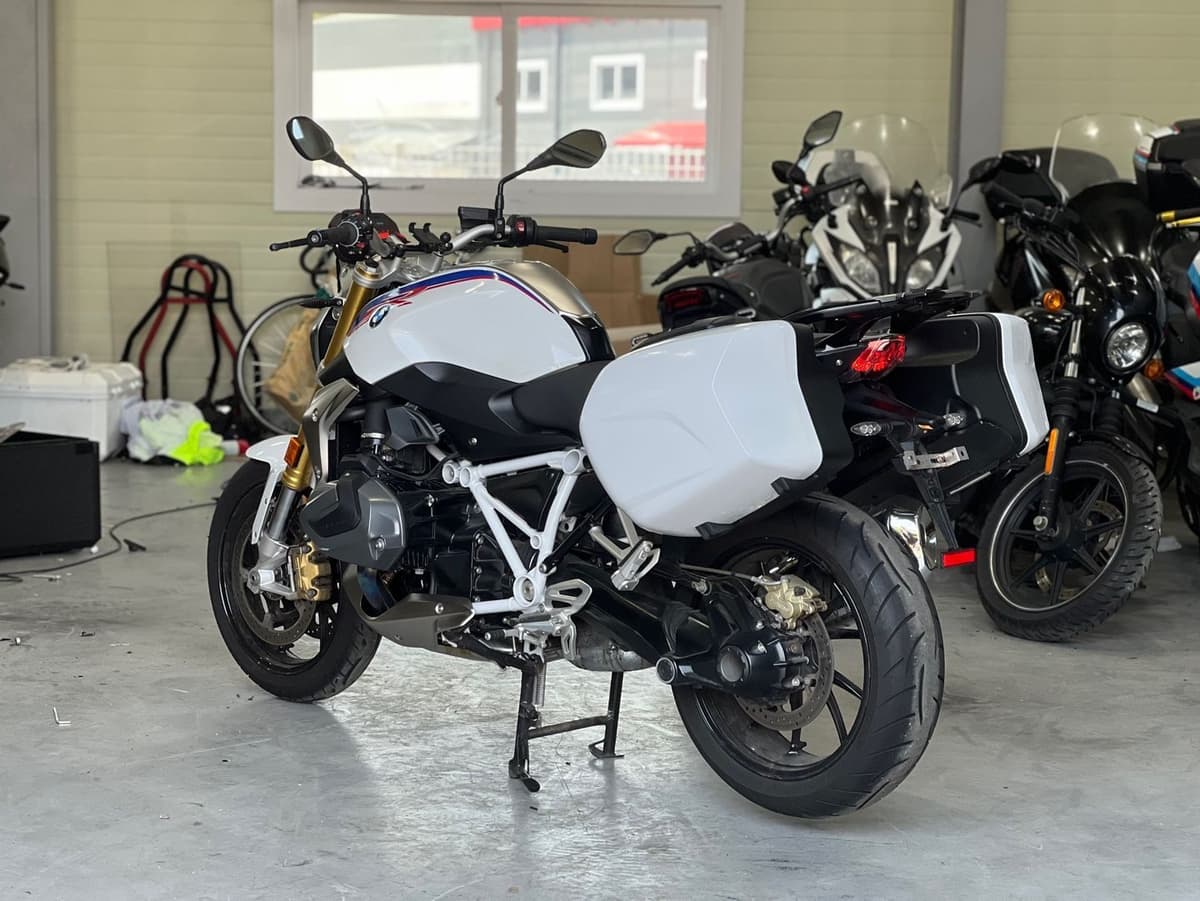 BMW R 1250 R more