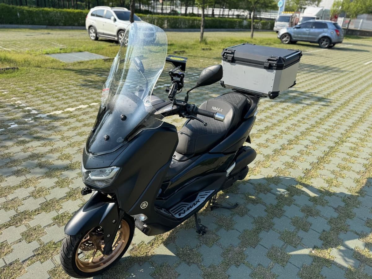 야마하 NMAX 125 4