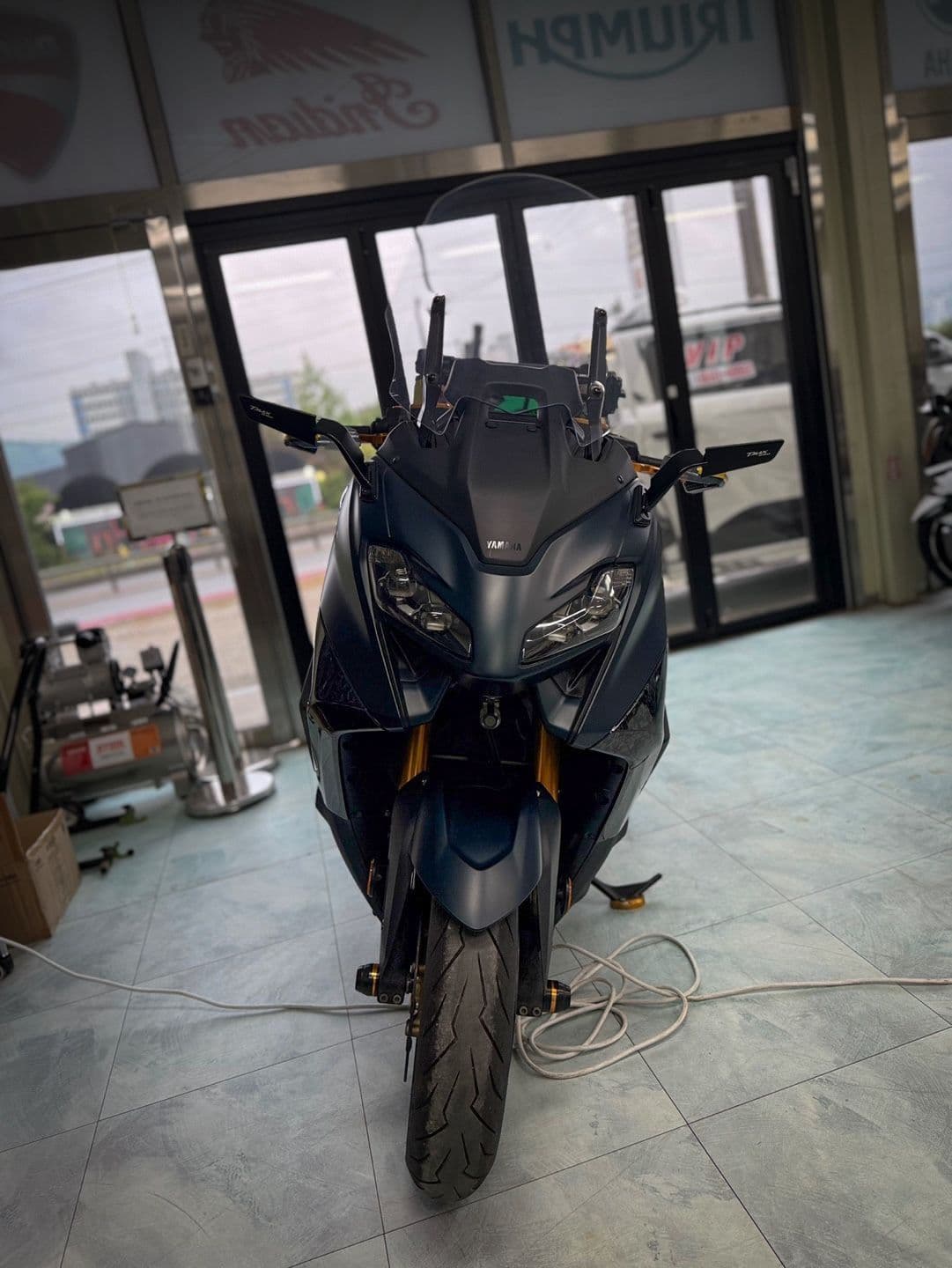 야마하 TMAX 560 19