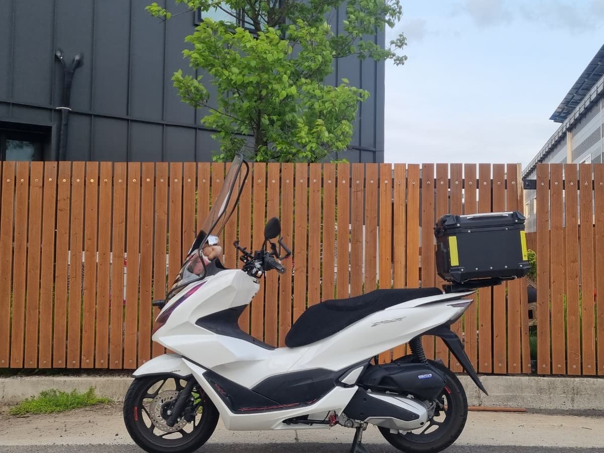 혼다 PCX 125 more