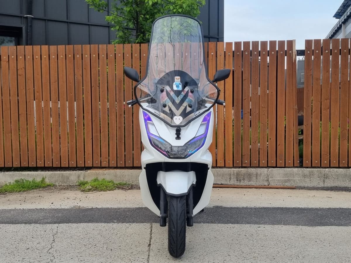 혼다 PCX 125 8