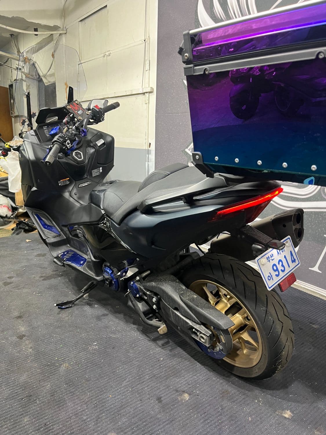 야마하 TMAX 560 4