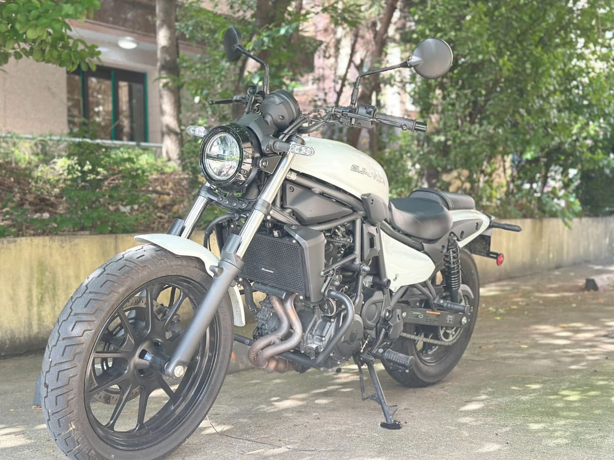 가와사키 ZL 1000 엘리미네이터 1