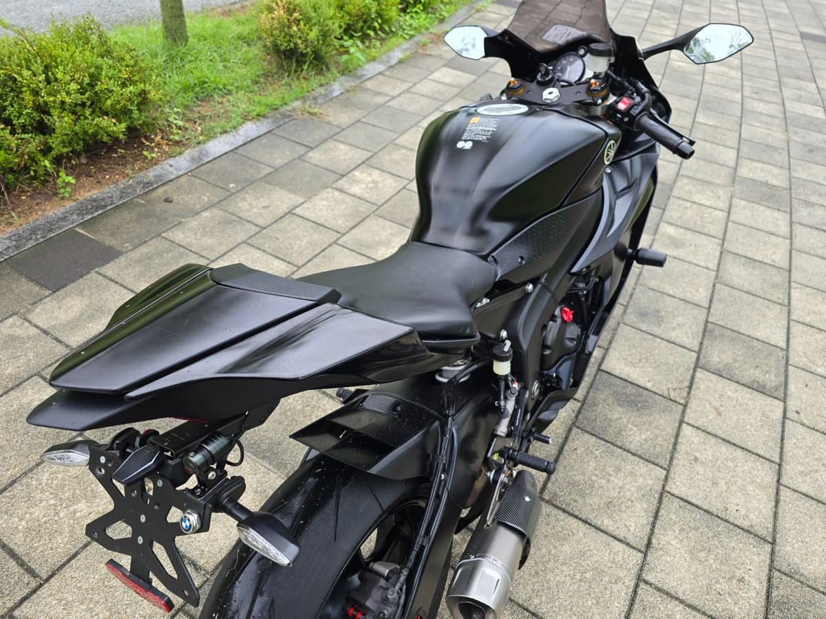 야마하 YZF R6 more