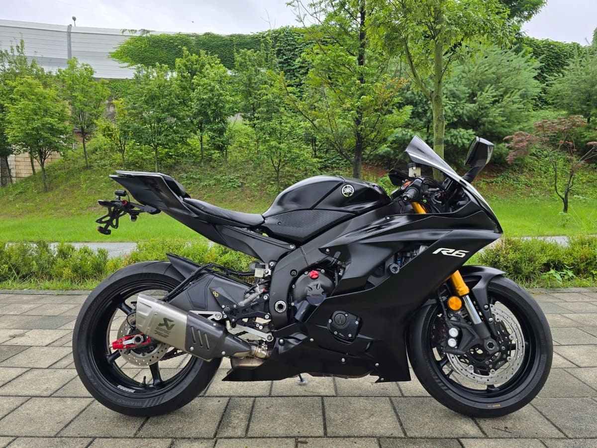 야마하 YZF R6 7