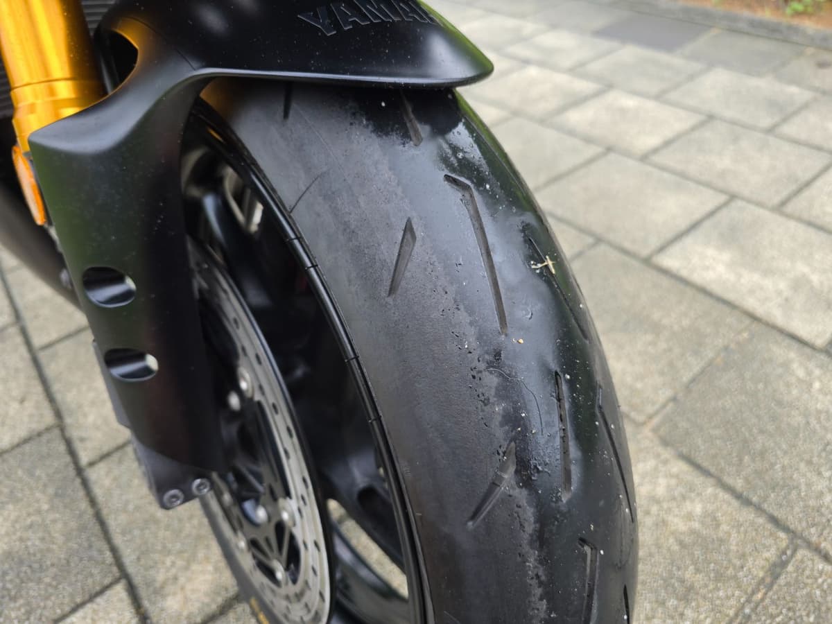 야마하 YZF R6 9