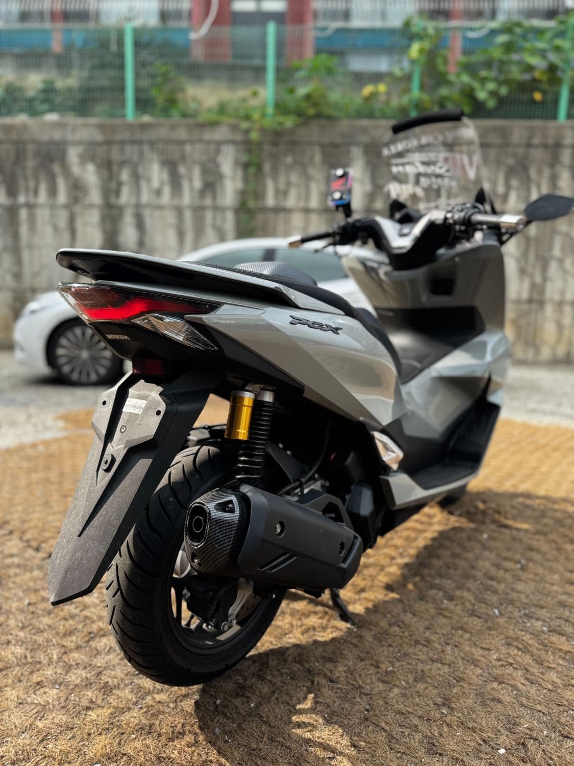 혼다 PCX 125 more
