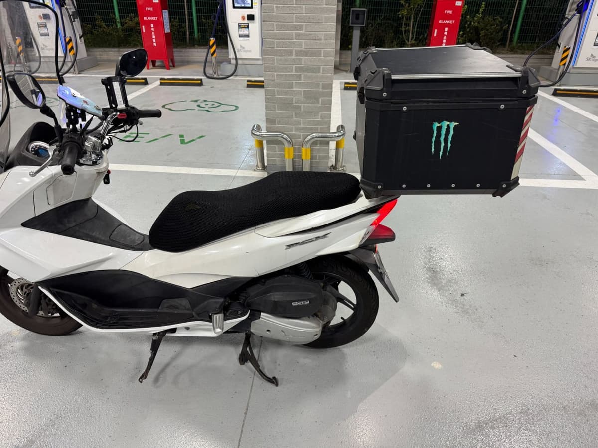 혼다 PCX 125 10