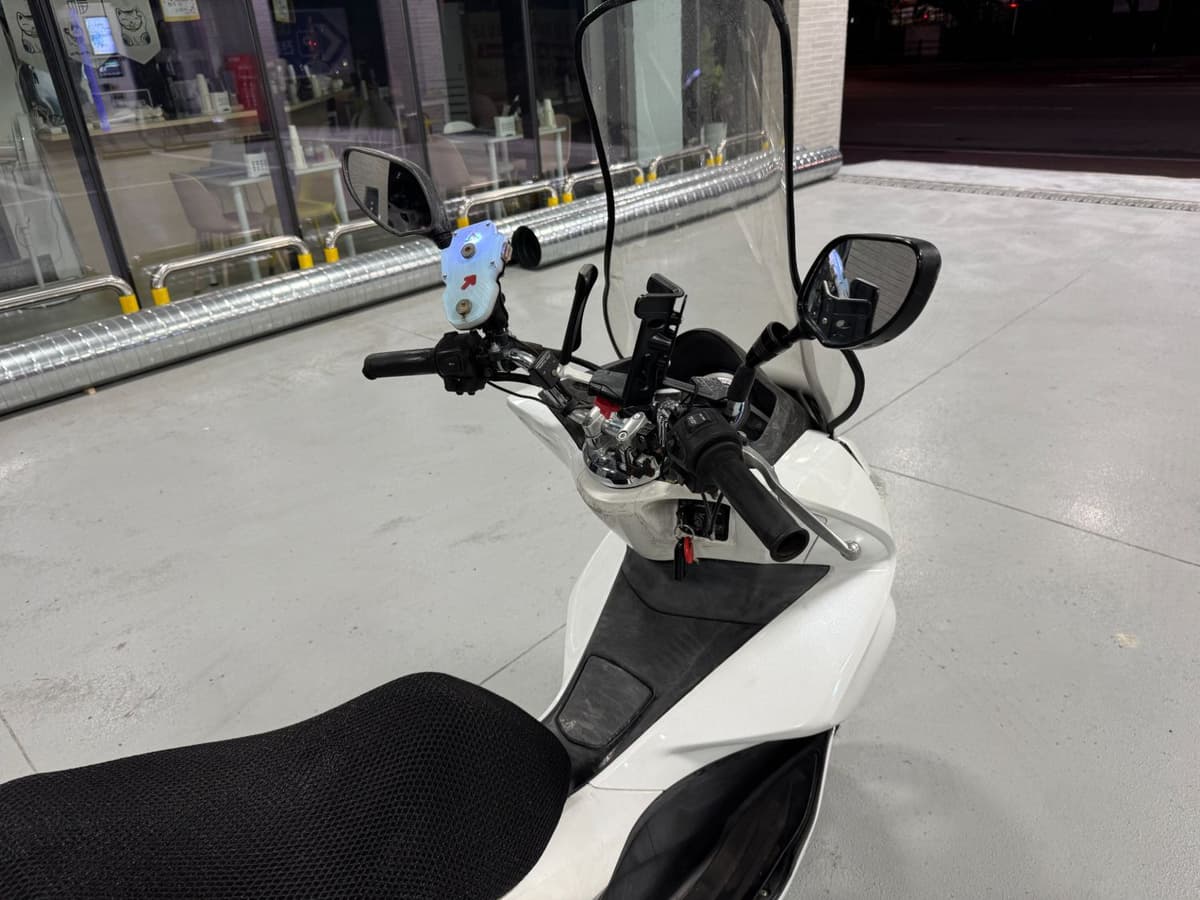 혼다 PCX 125 13