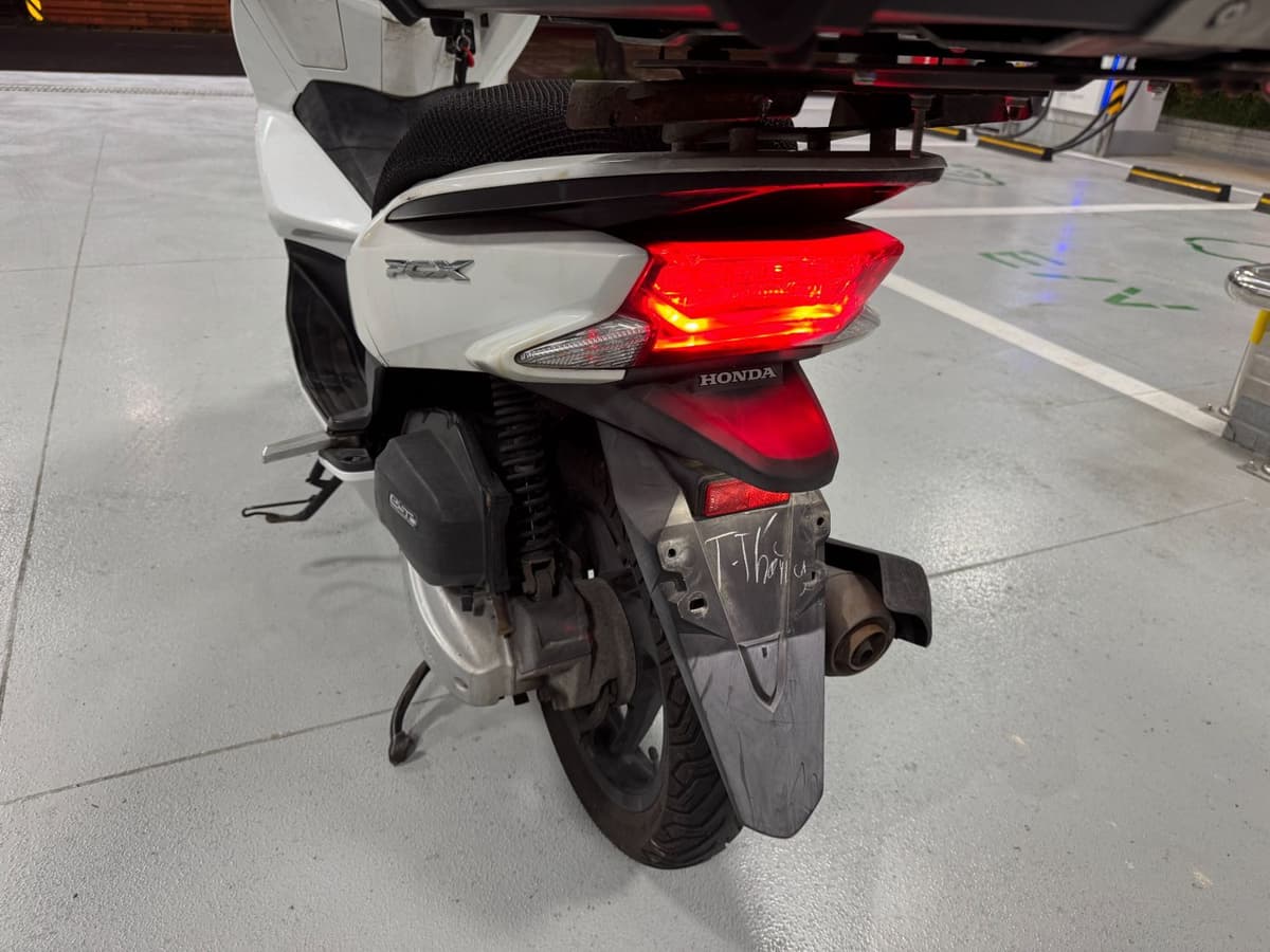 혼다 PCX 125 16