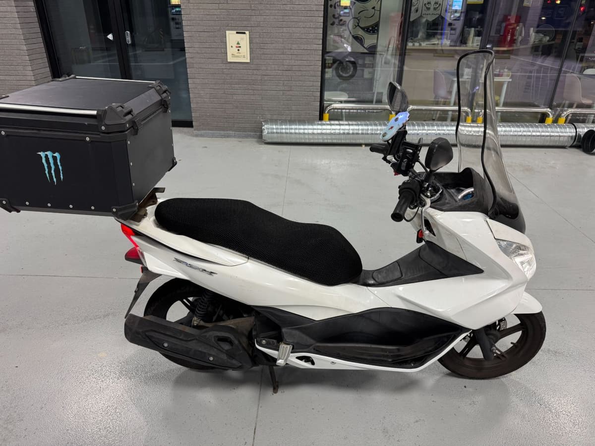 혼다 PCX 125 1