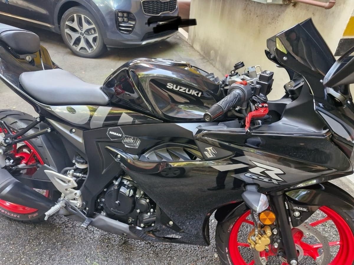 스즈키 GSX R 125 ABS 3