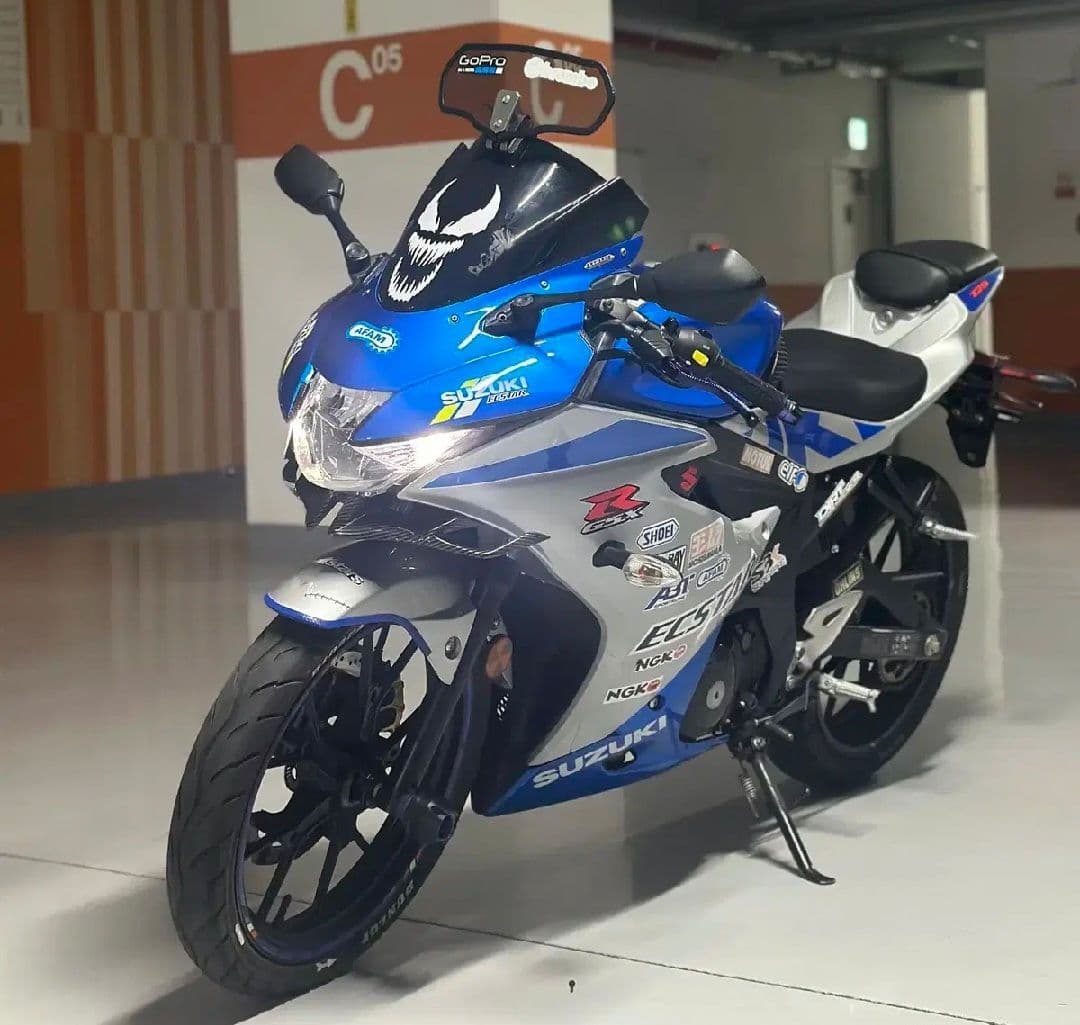 스즈키 GSX R 125 ABS 1