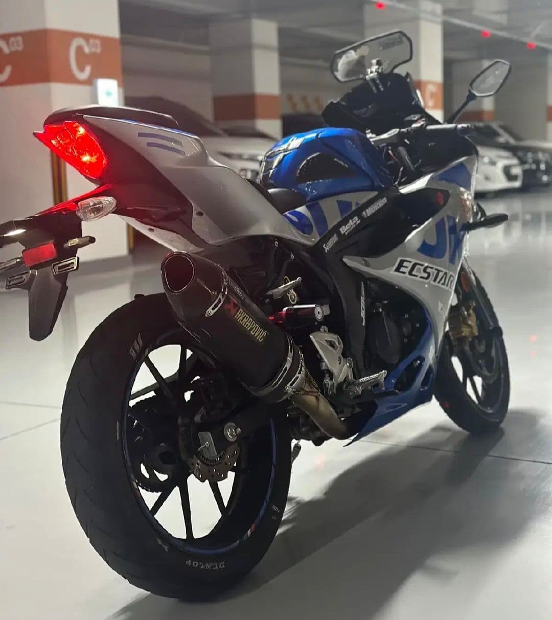 스즈키 GSX R 125 ABS more