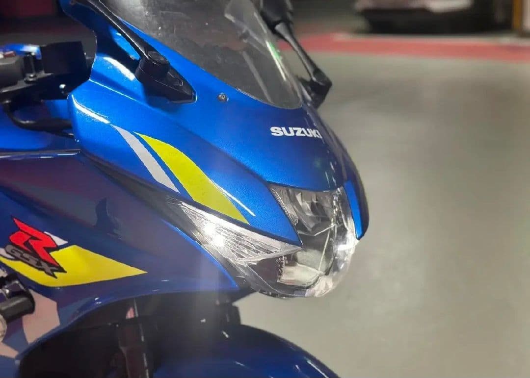 스즈키 GSX R 125 ABS more