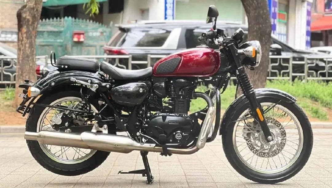 베넬리 임페리알레 400 ABS 5