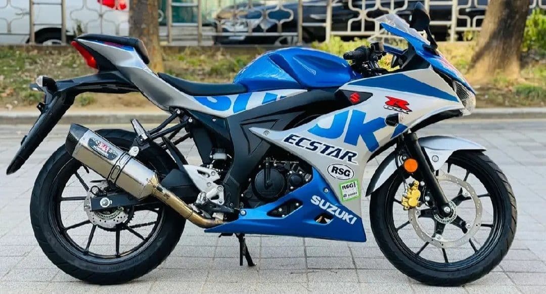 스즈키 GSX R 125 ABS 4