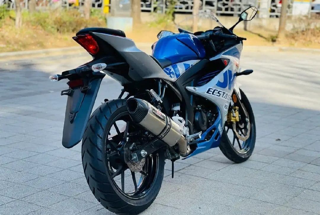 스즈키 GSX R 125 ABS 5