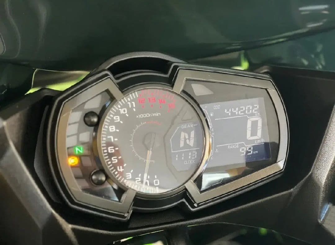 가와사키 닌자 400 ABS 10