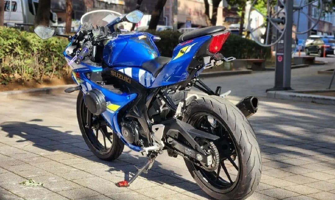 스즈키 GSX R 125 ABS 5