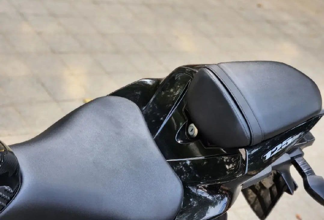 스즈키 GSX R 125 ABS 7