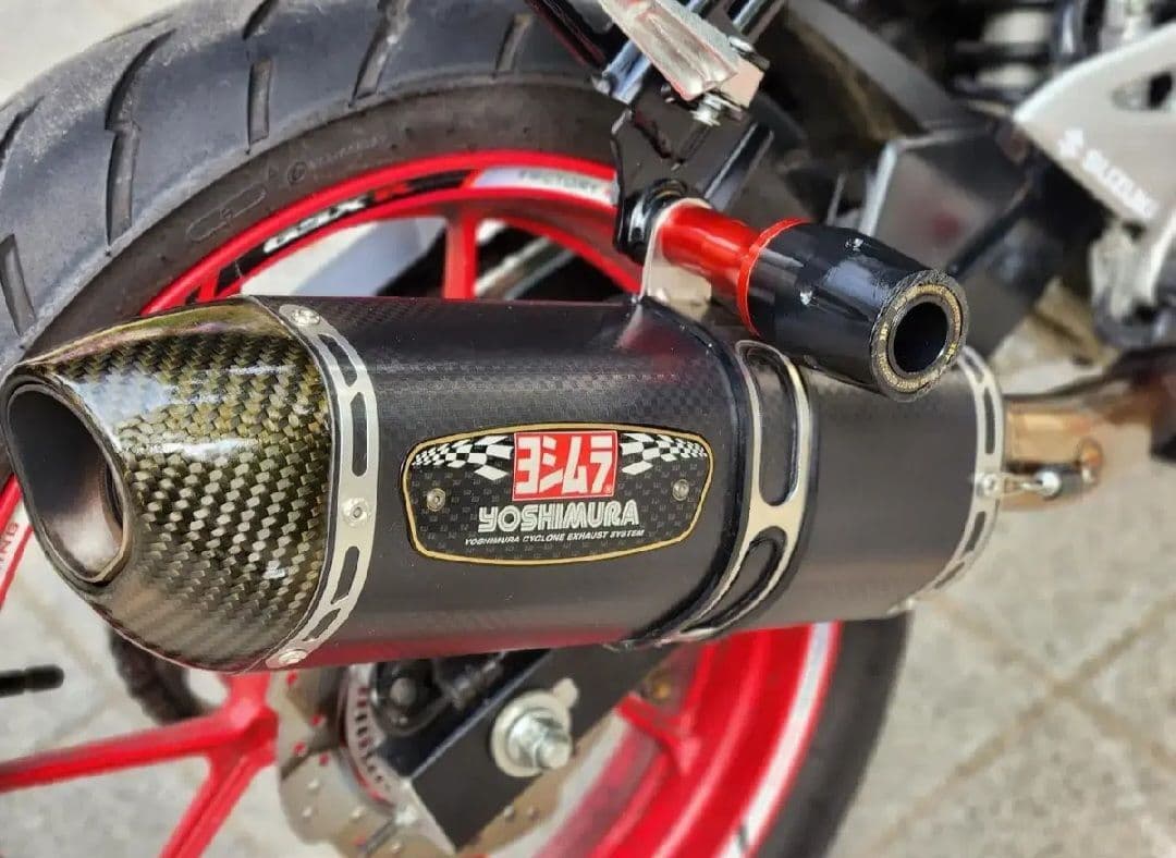 스즈키 GSX R 125 ABS 8