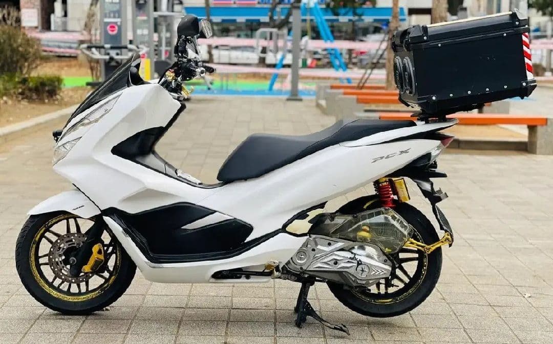혼다 PCX 125 4