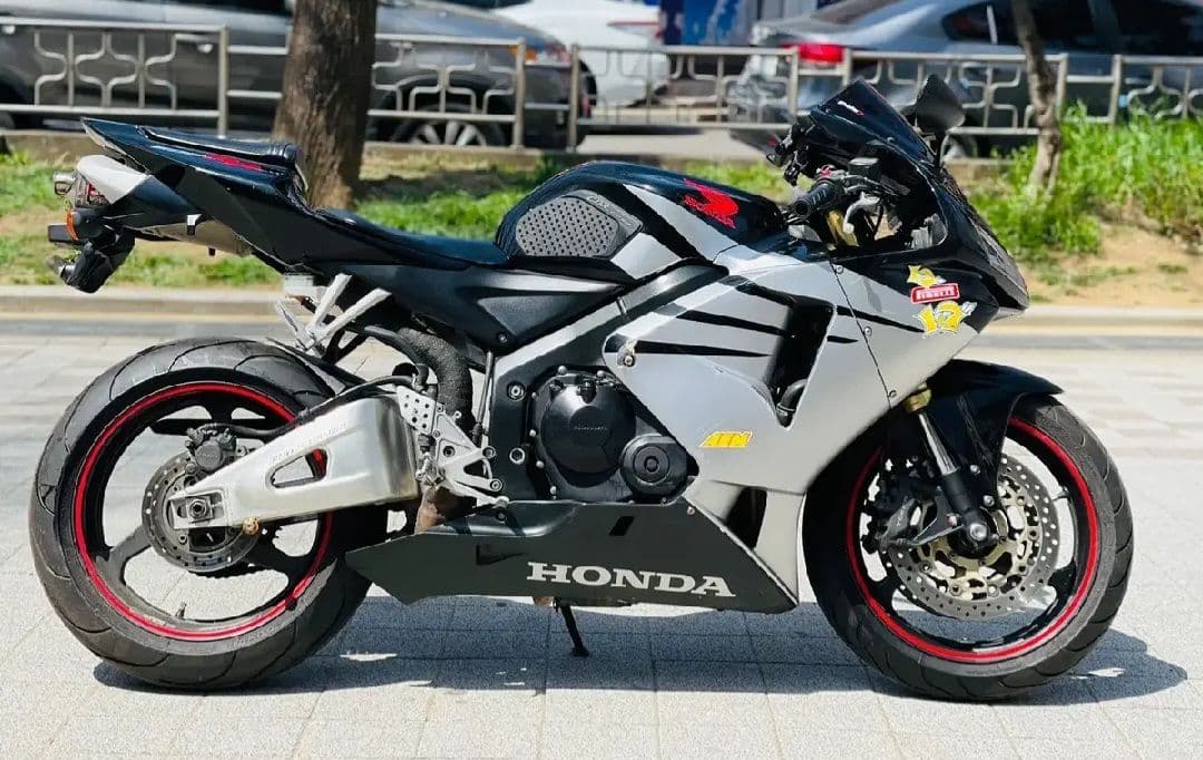 혼다 CBR 600 RR 4