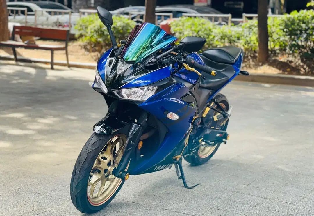 야마하 YZF R3 2