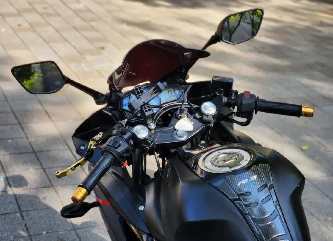 야마하 YZF R3 7