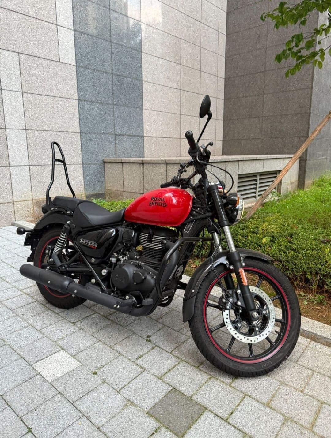 로얄엔필드 메테오 350 1