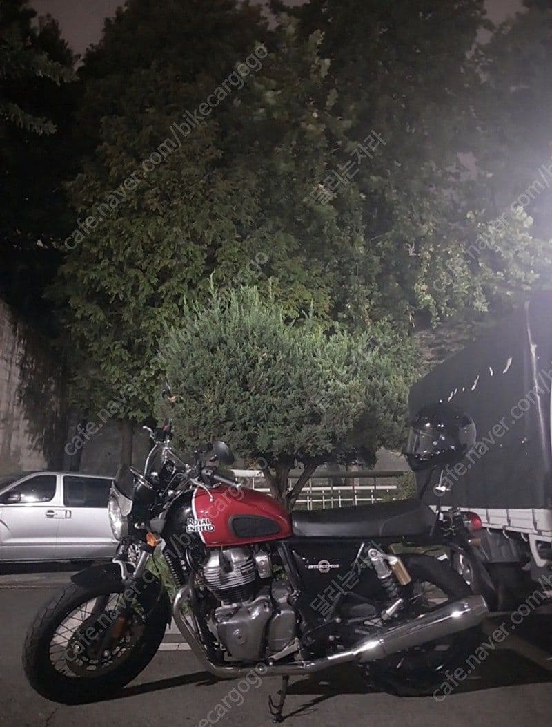 로얄엔필드 인터셉터 650 1