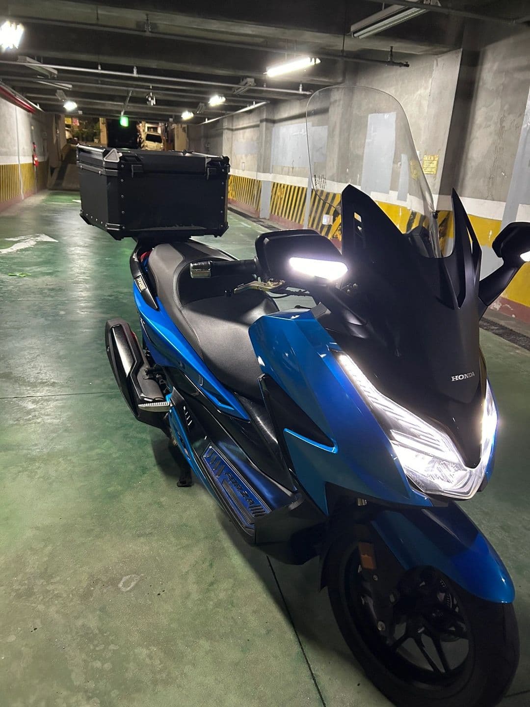 혼다 포르자 350 3