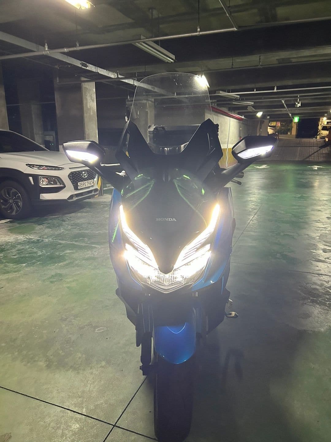 혼다 포르자 350 more