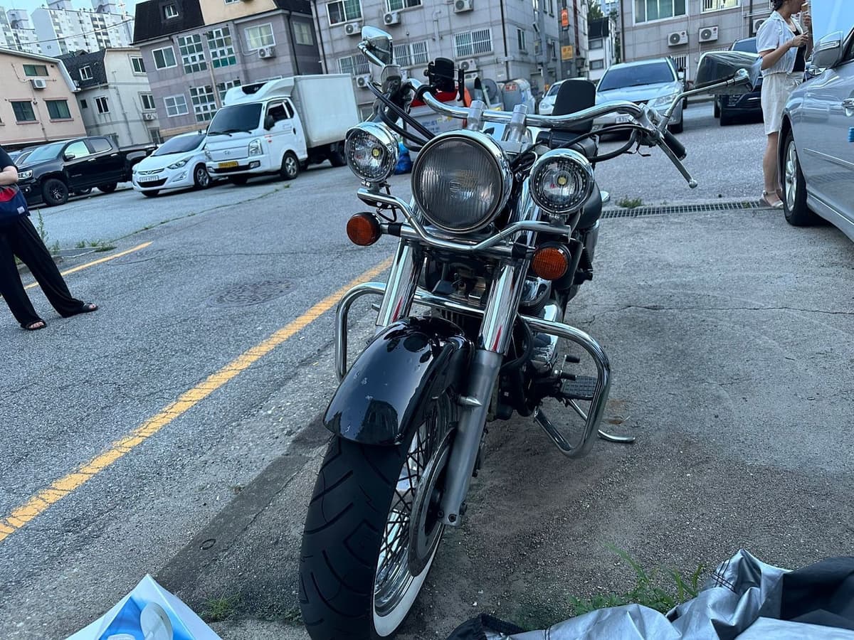 혼다 쉐도우 750 more