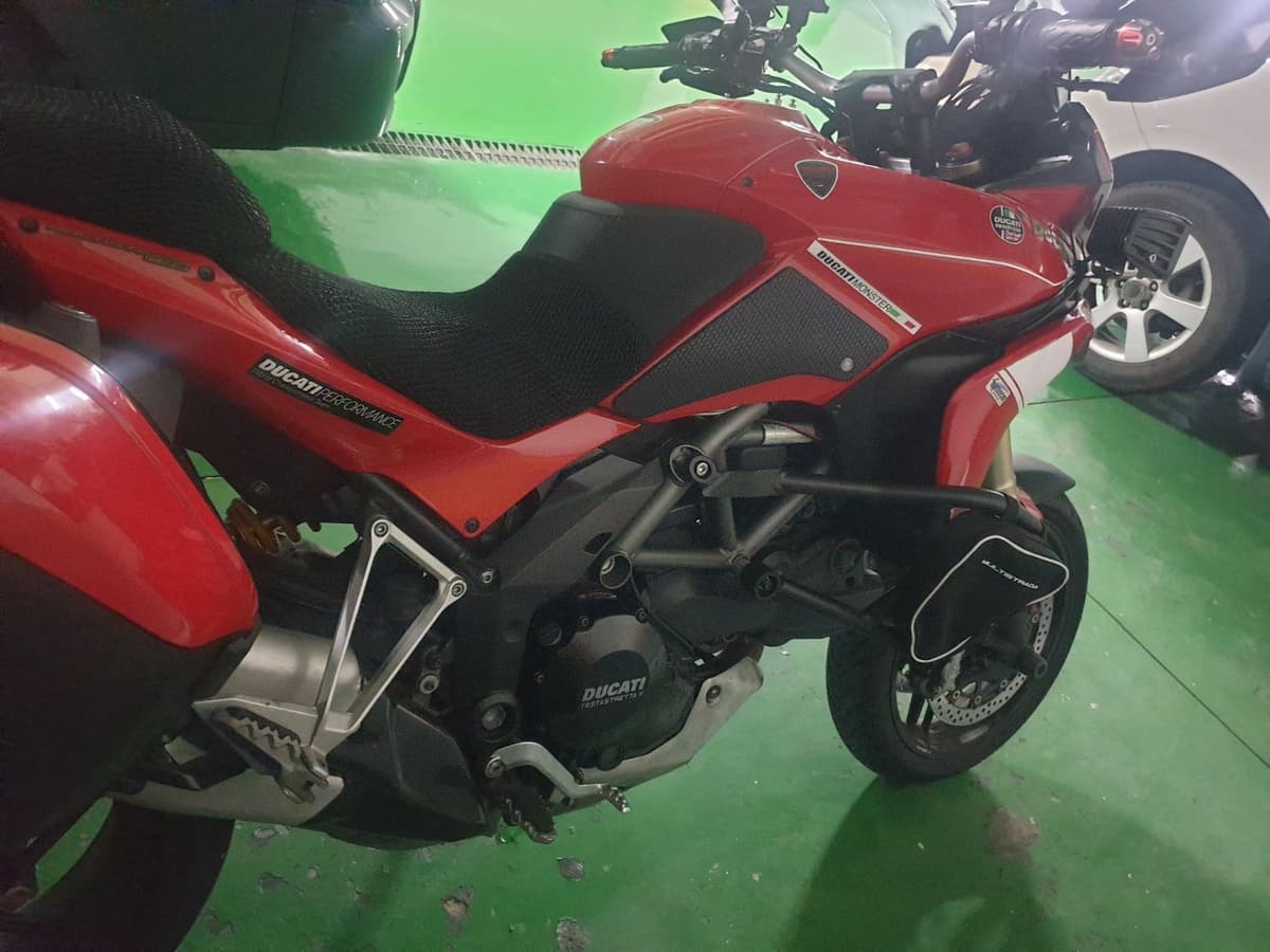 두카티 멀티스트라다 1200 3