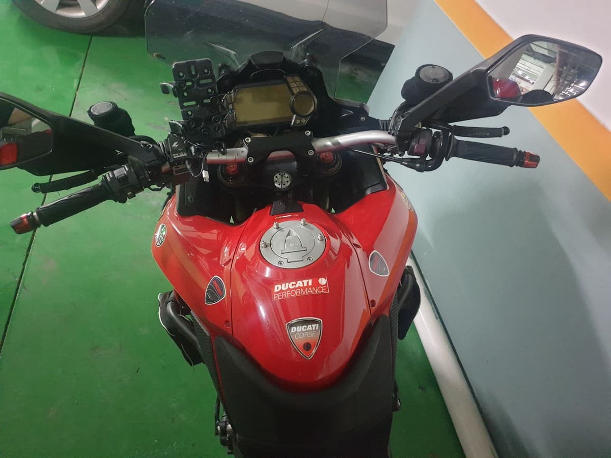 두카티 멀티스트라다 1200 1