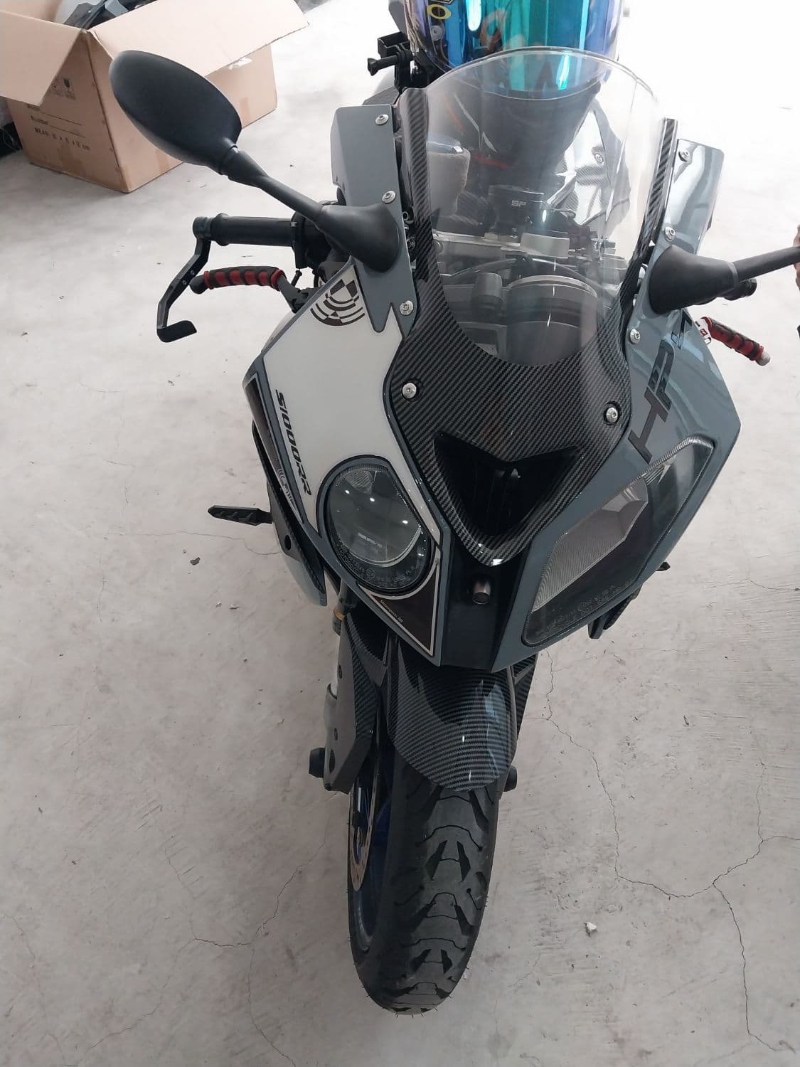 BMW HP4 2